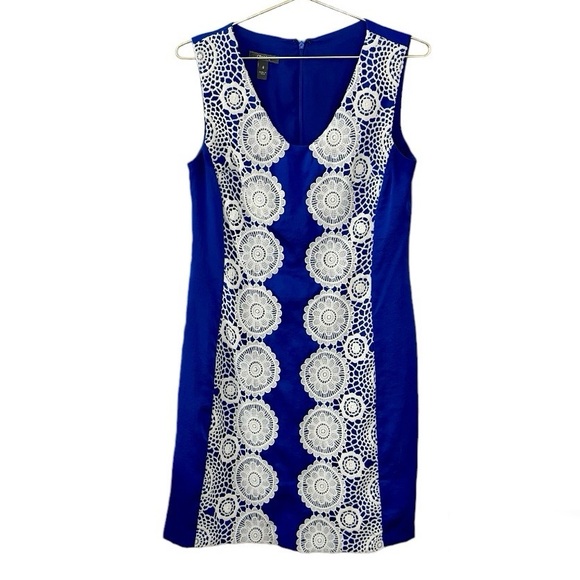 Muse Blue with White Crochet Detail Silky Sleeveless V-Neck Dress size 6 - Picture 1 of 8